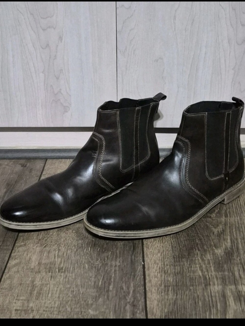 Stacy Adams Men's Brown Leather Chelsea Boots Size 13M.